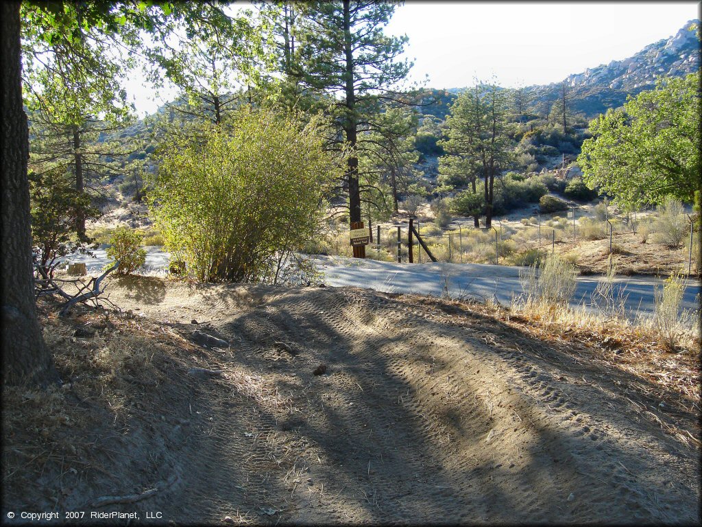 Example of terrain at Lake Arrowhead Trail