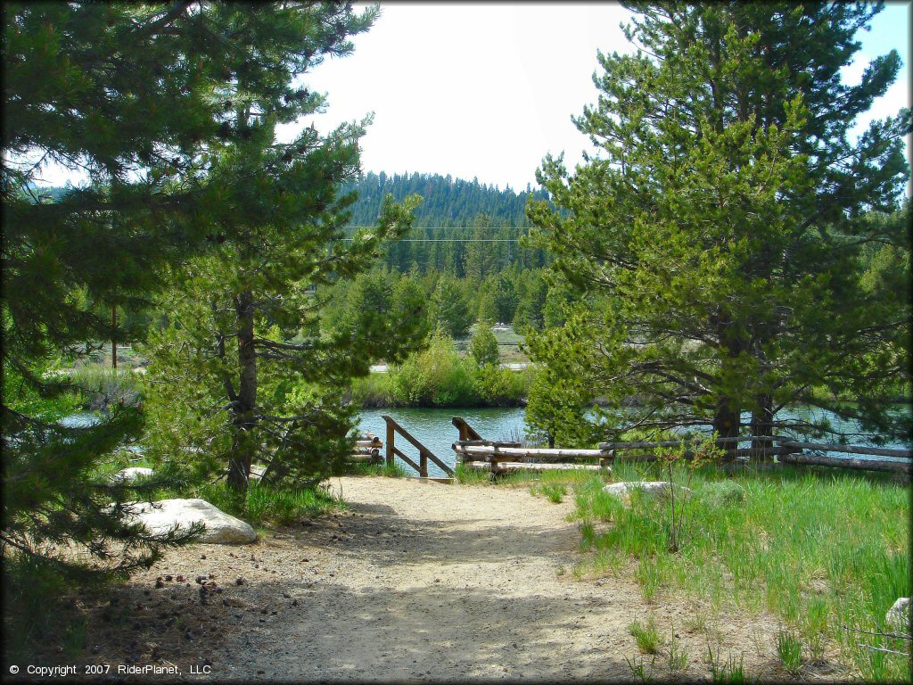 Scenery from Twin Peaks And Sand Pit Trail