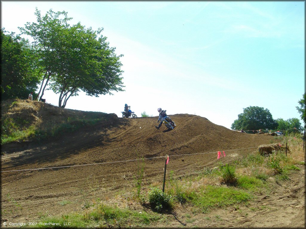 E-Street MX Track